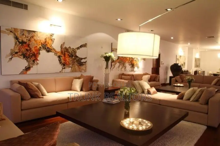Colombo 2 Empire Residencies 04BR Penthouse For Sale (NK107478)