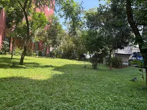 Premium Garden-View Office Space in Colombo 5
