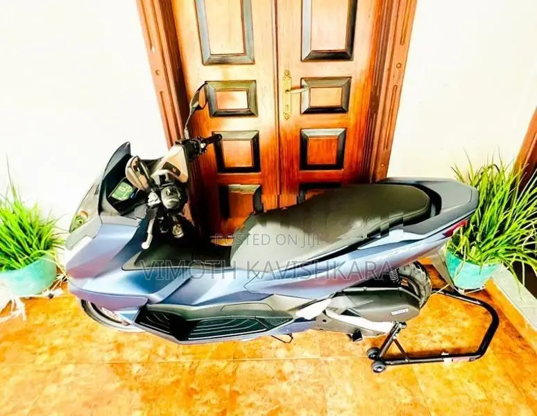 Honda PCX160 2026