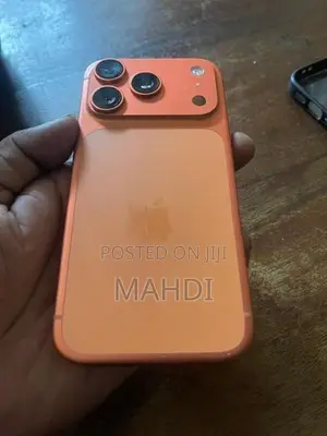 Apple iPhone 17 Pro 256GB (Used)