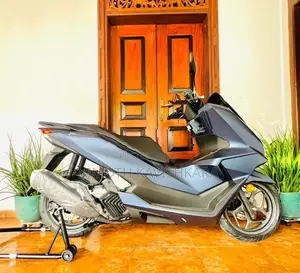 Honda PCX160 2026