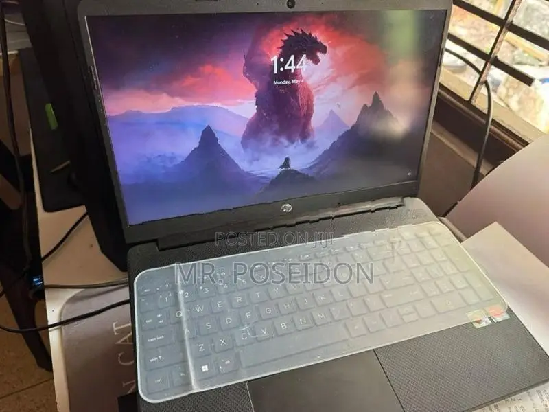 HP 15.6 inch AMD Ryzen 5 4500U 8GB/256GB NVME Laptop