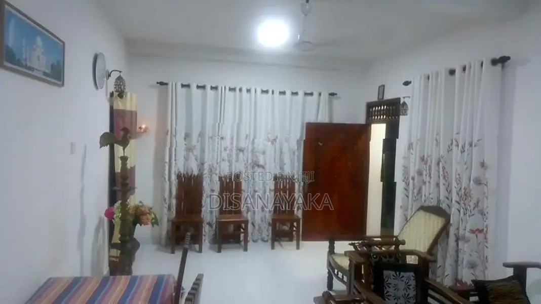 Two Storey House for Sale Nugegoda Ds1320