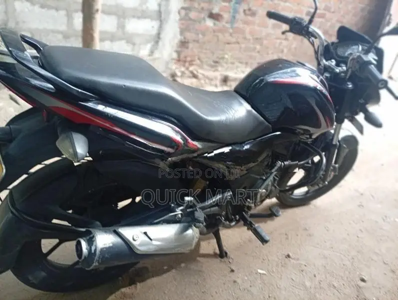 Bajaj Pulsar 150 2014