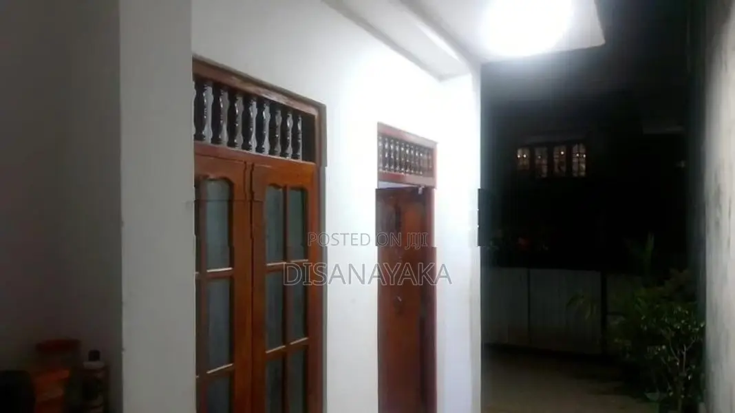 Two Storey House for Sale Nugegoda Ds1320