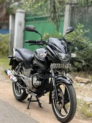 Bajaj Pulsar 150 2015