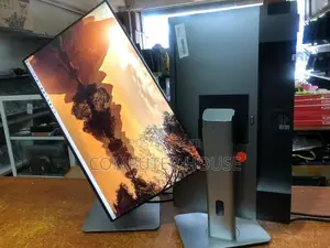 DELL Ultrasharp 24” IPS Frameless Monitor