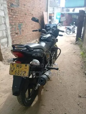 Bajaj Pulsar 150 2007