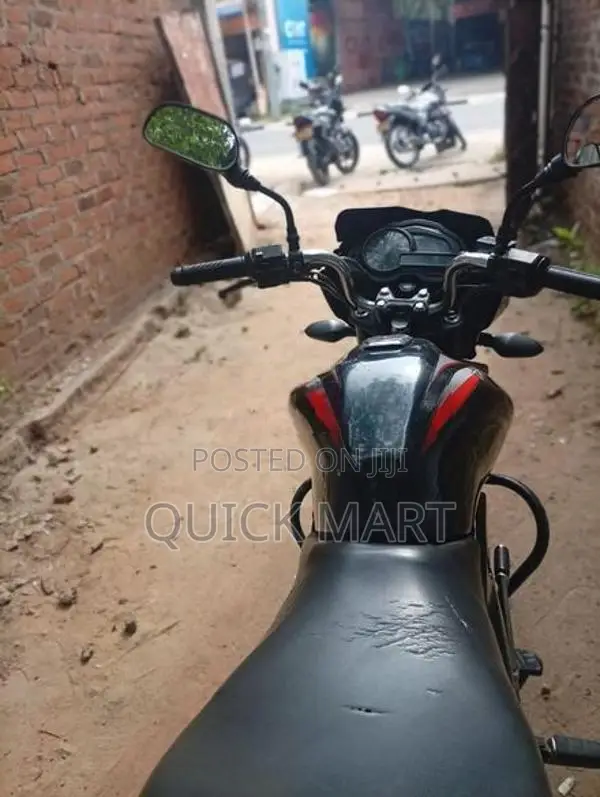 Bajaj Pulsar 150 2014