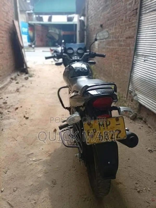 Bajaj Pulsar 150 2007