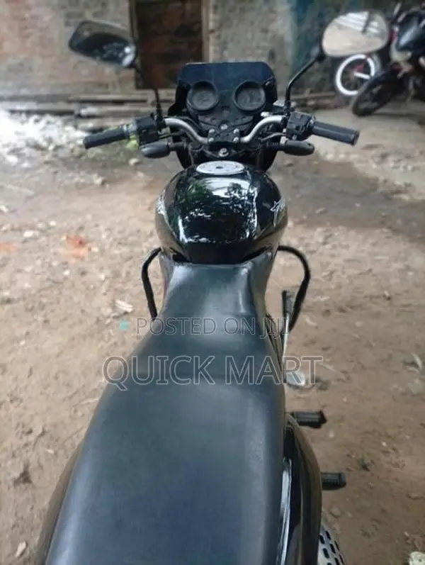 Bajaj Pulsar 150 2007