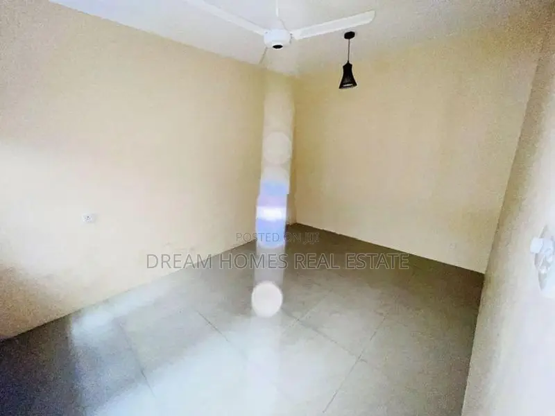 5 Bed House for Rent Madiwela