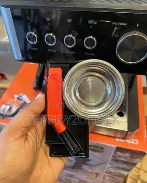 Kogan Espresso Barista Coffee Machine with Grinder