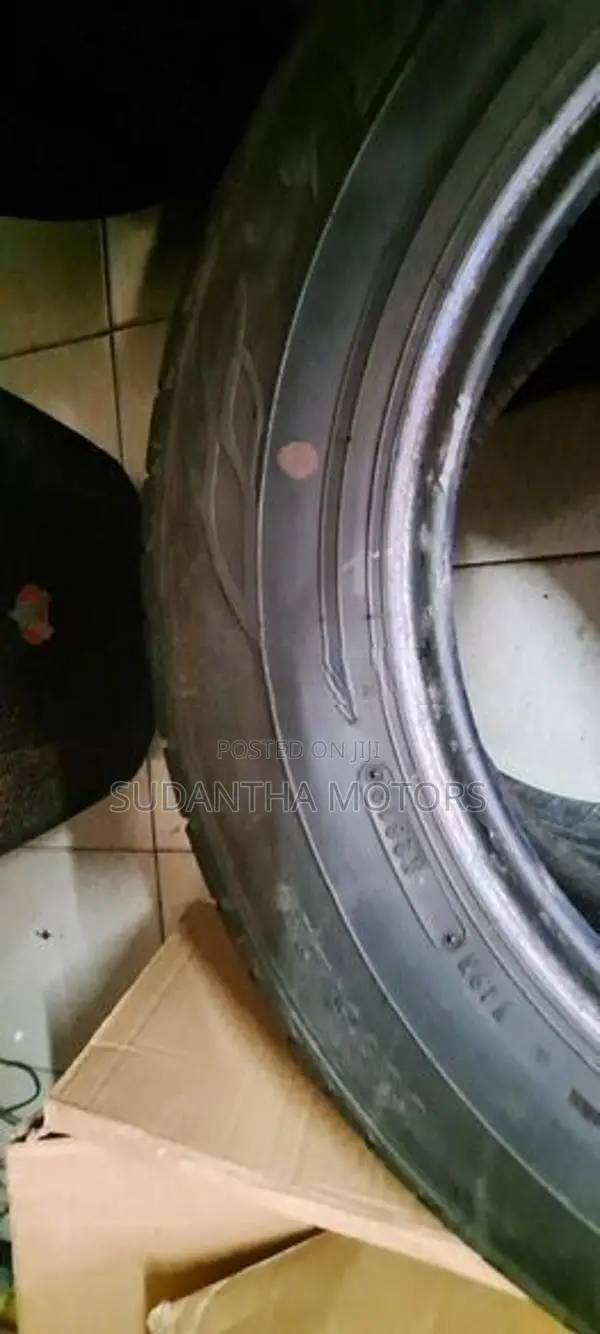 195 /65 /15 Tire