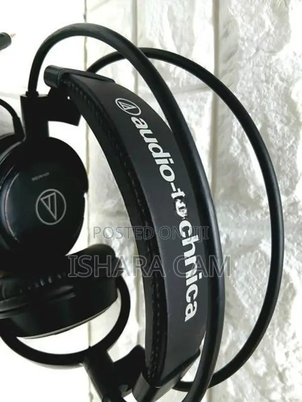 audio-technica DJ headphones