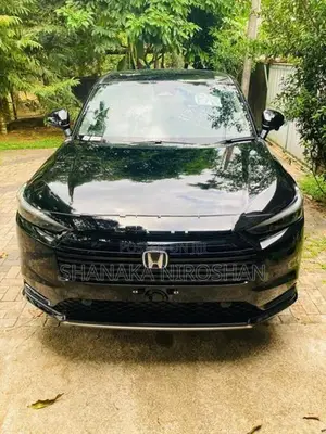 Honda Vezel Z 2025