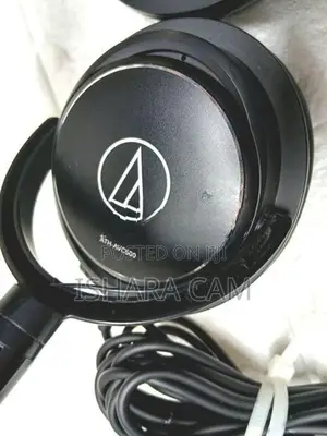 audio-technica DJ headphones