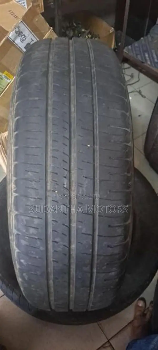195 /65 /15 Tire