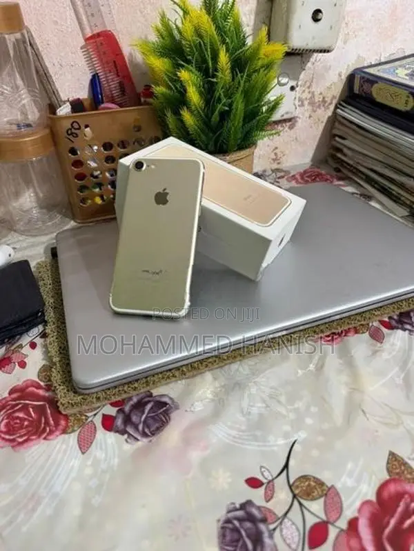 Apple iPhone 7 (Used)
