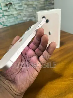 Apple iPhone 13 128GB (Used)