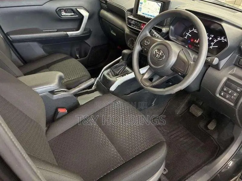 Toyota Raize 1000cc Turbo X 2025