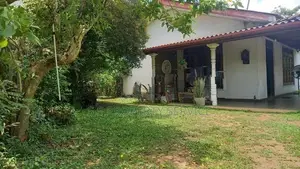 Athurugiriya - Land with a house for sale (SSPL-392)