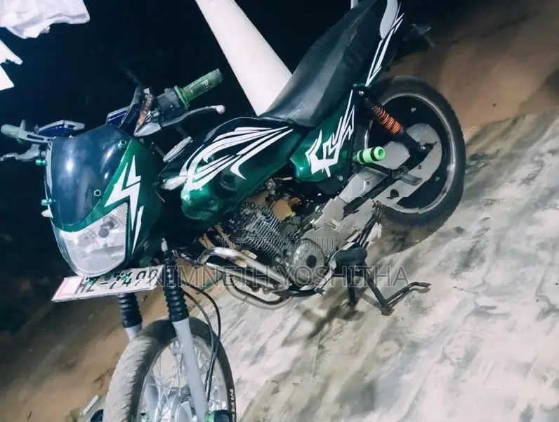 Bajaj Caliber 2003