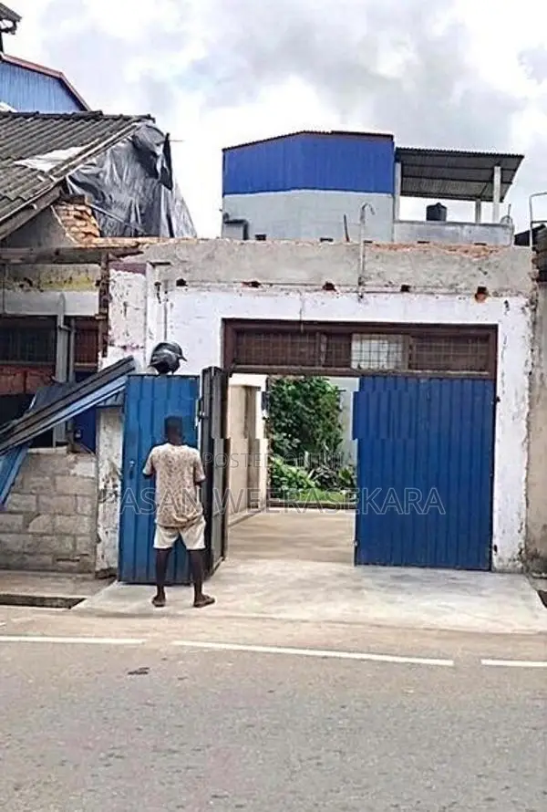 ඇල්පිටිය නගර මධ්‍යයේ අගනා බිම් කොටස විකිණීමට
