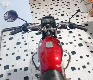 Bajaj Boxer 2008