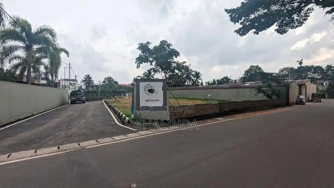 Best Land For Sale In Boralesgamuwa