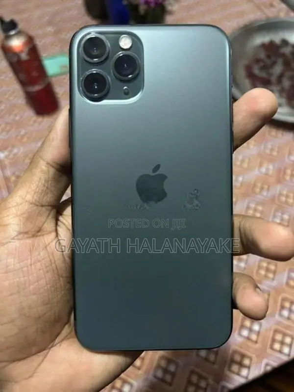 Apple iPhone 11 Pro 256GB (Used)
