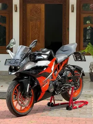KTM RC 200 2019