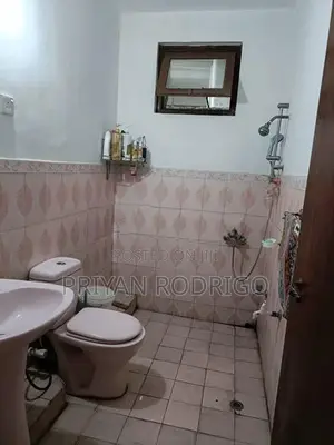 Delkanda - 05 Bed Room Large house on 14 Perches of Land for Sale