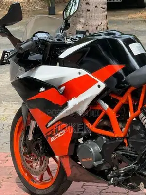 KTM RC 200 2019