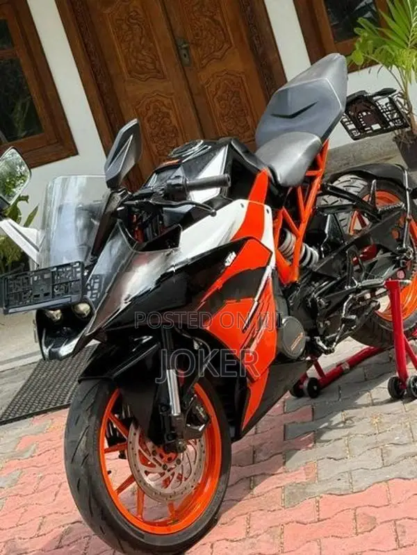 KTM RC 200 2019