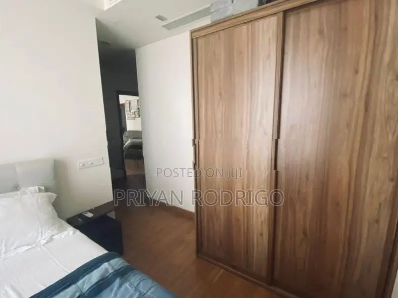 Astoria 03 Bed Rooms Apartment for Sale