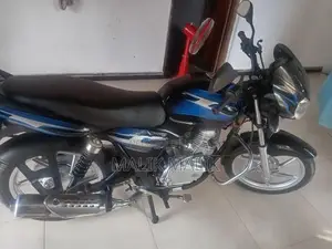 Bajaj Discover 125