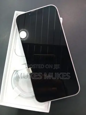 Apple iPhone 13 (Used)