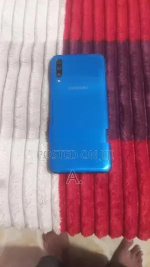 Samsung Galaxy A50 (Used)