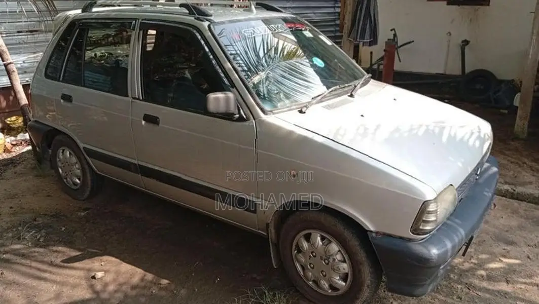 Maruti Suzuki 800 Silver 2006
