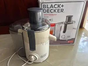 Black Decker 250W Juice Extractor