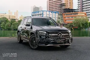 Mercedes Benz GLB 180 AMG Premium Plus 2025