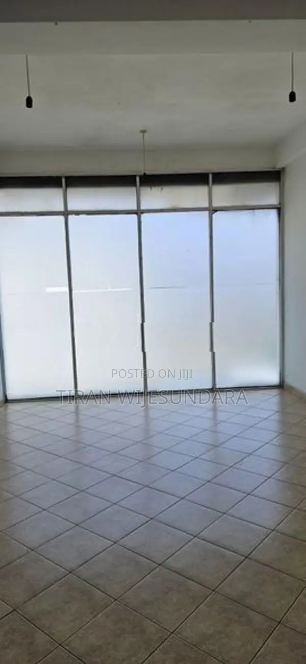 Rent Building Wijerama