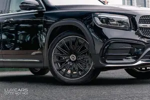 Mercedes Benz GLB 180 AMG Premium Plus 2025