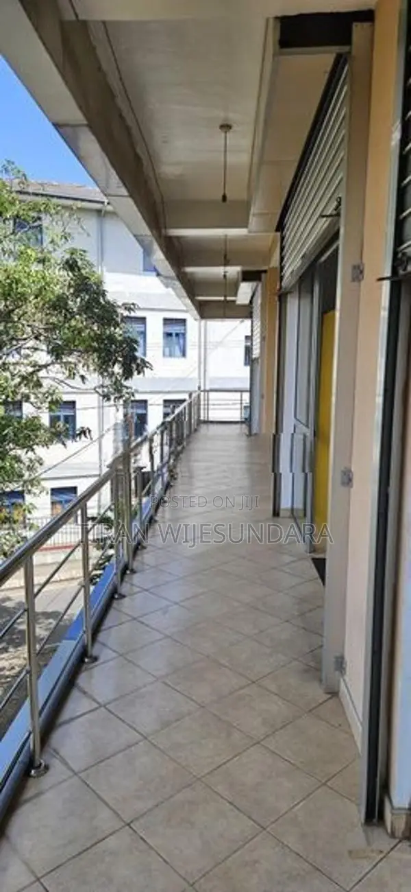 Rent Building Wijerama