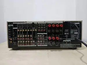 Sony STR-V555ES