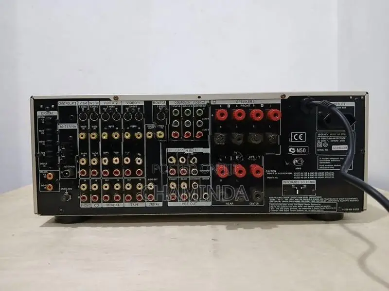 Sony STR-V555ES