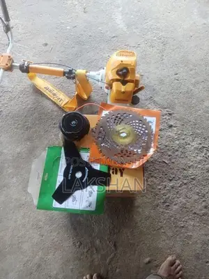 තණකොල කපන මැශීම
