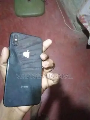 Apple iPhone X (Used)