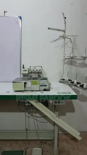 Singer 5 Threads Overlock Zoje Machine